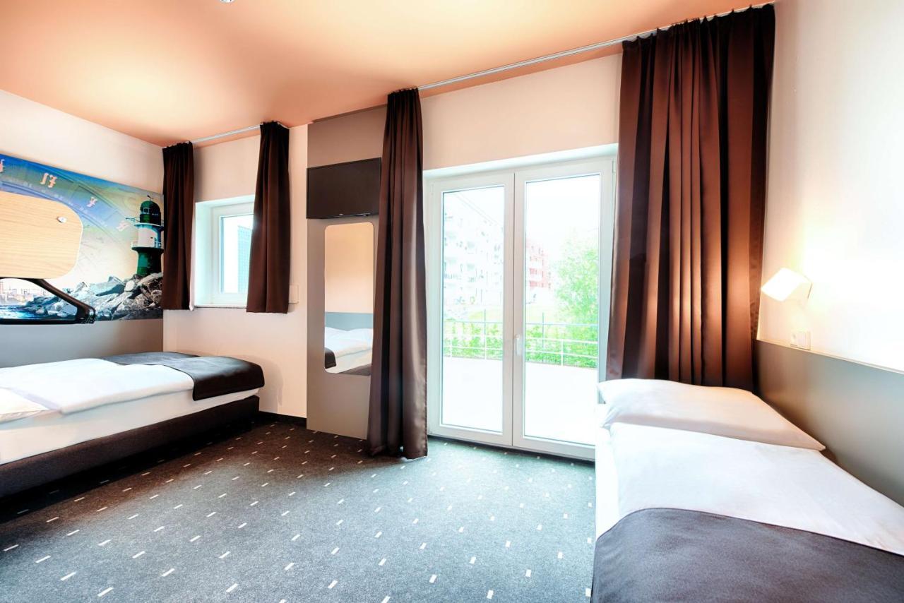 B&B Hotel Rostock-Hafen Exterior photo