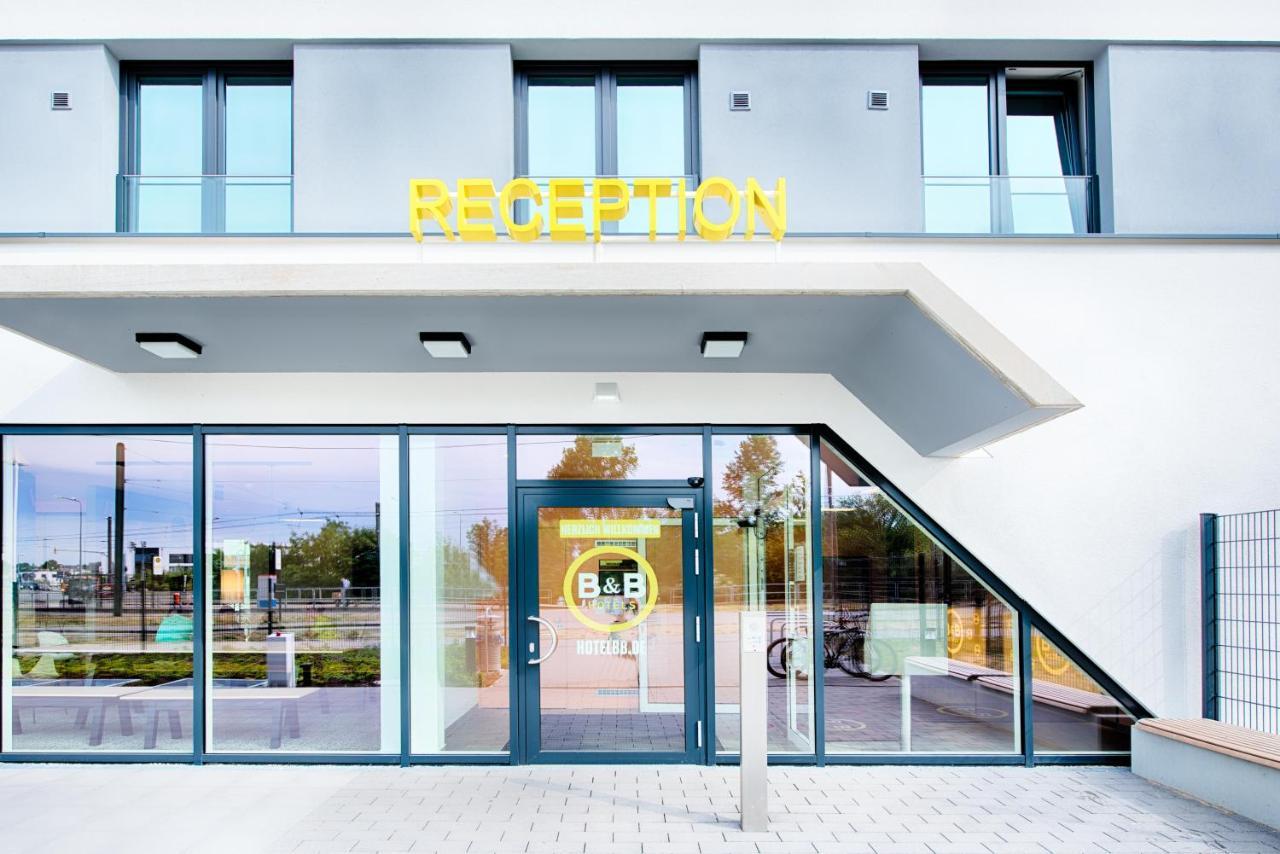B&B Hotel Rostock-Hafen Exterior photo