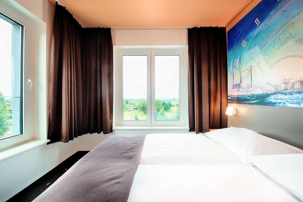 B&B Hotel Rostock-Hafen Room photo